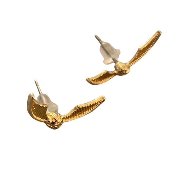 Harry Potter Gold Stud Earrings With Golden Snitch Symbol.
Make An Offer. - Picture 4 of 6